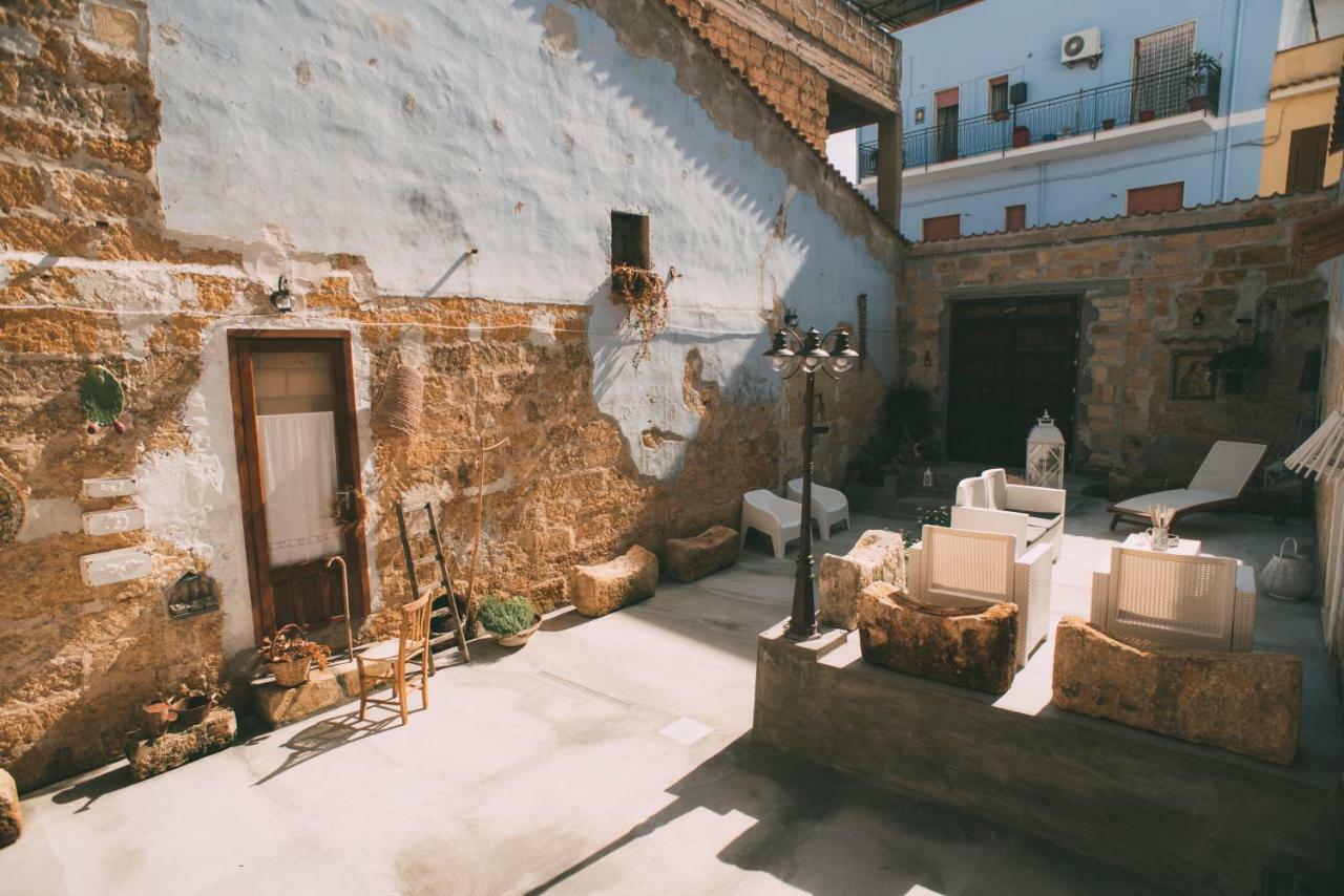 Apartamento The Lighthouse Trappeto  Exterior foto